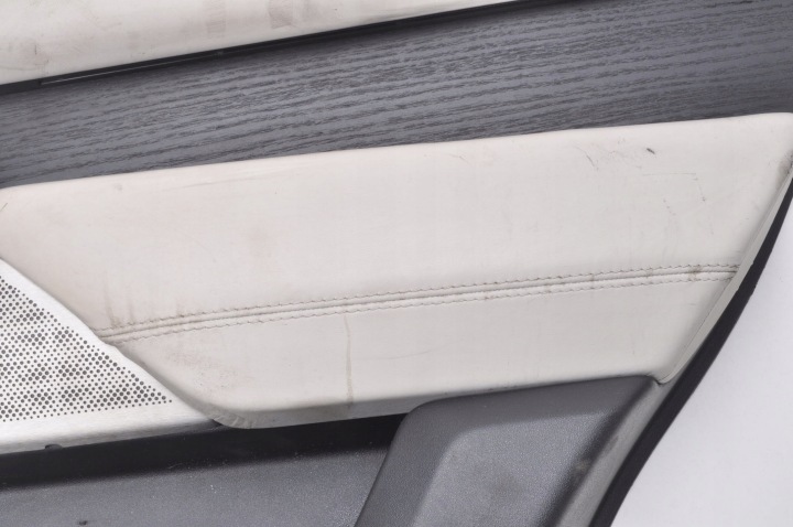 LAND ROVER RANGE ROVER VELAR L560 COLLECTEUR PORTES P2 DROIT ARRIÈRE J8A2-276A00-AAW