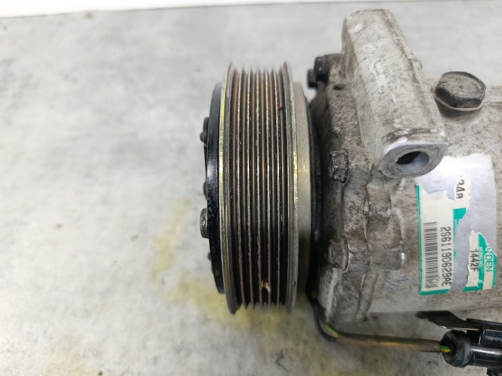 POMPE COMPRESSEUR DE CLIMATISATION MAZDA 2 03-07 2S6119D629AE SANDEN 1.4 HDI