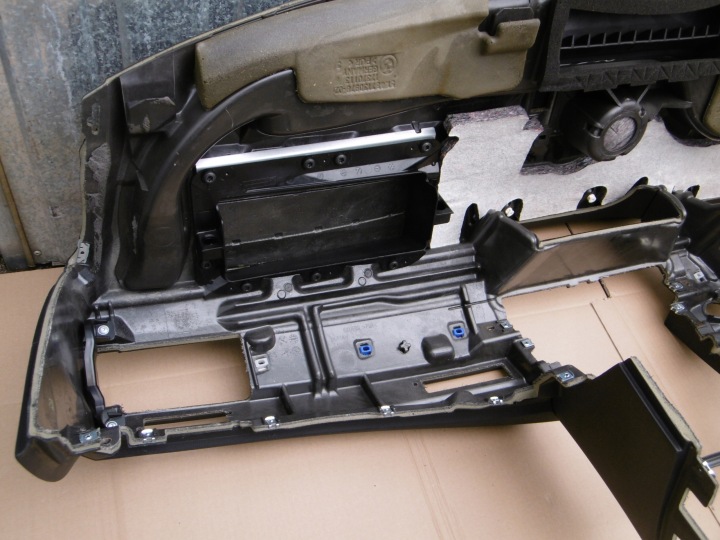 TABLEAU DE BORD CONSOLE NOIRE BMW E60 E61 03.2007-2010 LCI LIFT RESTYLAGE
