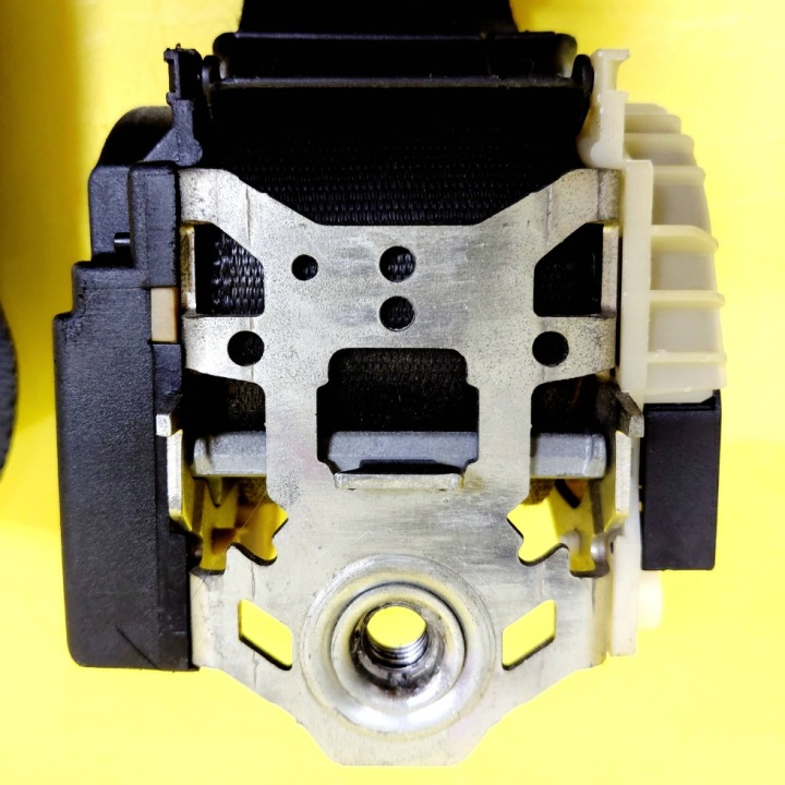 CEINTURE DE SÉCURITÉ GAUCHE AVANT FORD MONDEO MK III 1S71-F6129 NR1925