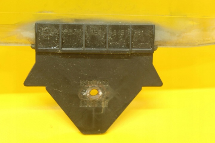 VITRE DE PORTIÈRE GAUCHE PRZD AVANT DOUBLE 5MM AUDI A8 D3 VSG