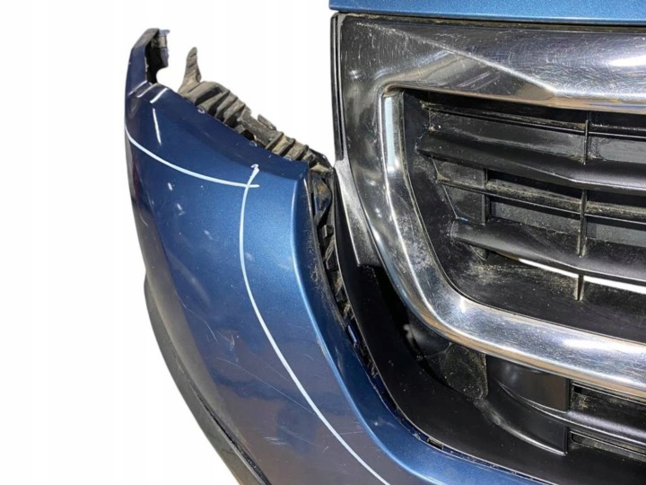 PEUGEOT PARTENAIRE 2015 AVEC AVANT PARE-CHOCS AVANT