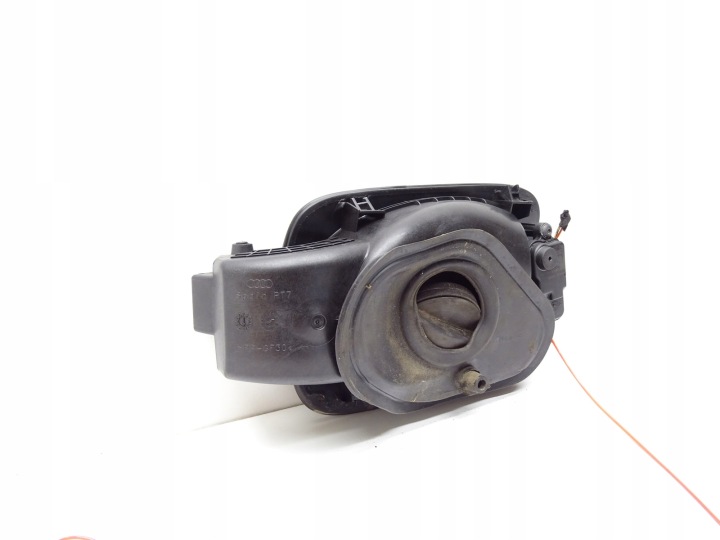 CLAPET GOULOTTE DE REMPLISSAGE CARBURANTS BOUCHON AUDI Q3 8U LY9B 8U0809906B