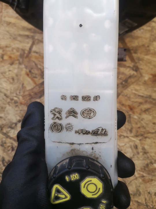 PEUGEOT EXPERT III PROACE SERVO FREIN 9805232280