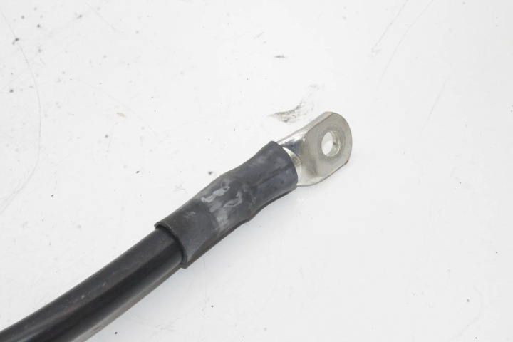 AUDI A4 B9 LIFT SERRE-CÂBLE NÉGATIVE ÉLECTRIQUE 8W0915181A