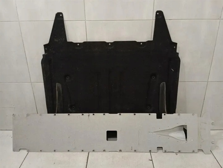AUDI R8 4S V10 RWD RONDELLE CHÂSSIS 4S0825208C MOULURE CHÂSSIS