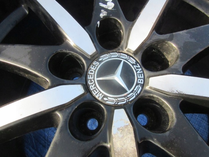 MERCEDES GLK X204 2009 JANTES ALUMINIUM R17 ENSEMBLE