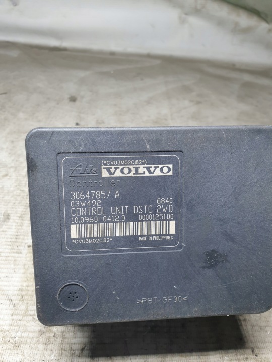 VOLVO S40 II 2.4 POMPE ABS 30647857A 4N51-2C405-AC