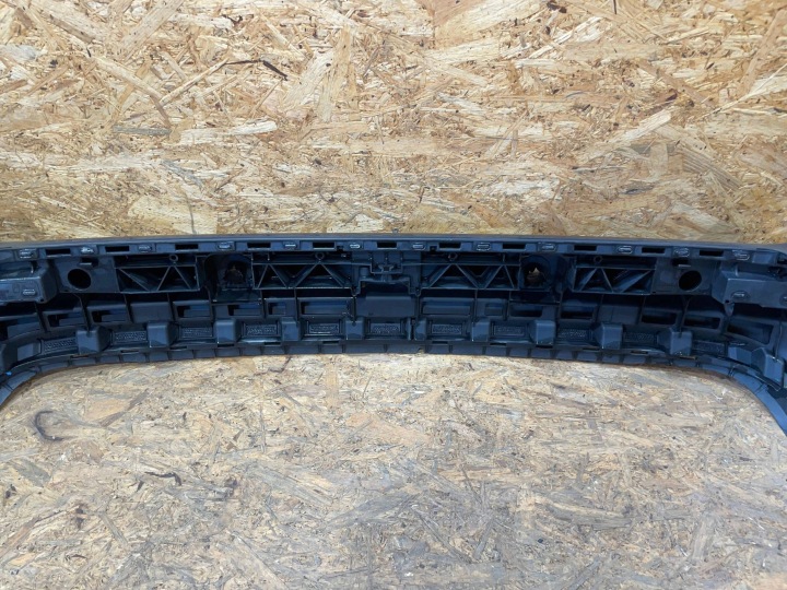 AUDI A4 B7 8E9 04-08 UNIVERSEL PARE-CHOCS ARRIÈRE ARRIÈRE