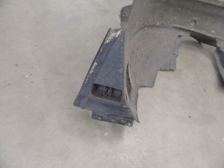 PASSAGE DE ROUE GAUCHE GAUCHE AVANT PROTECTION ROUES BMW E53 X5