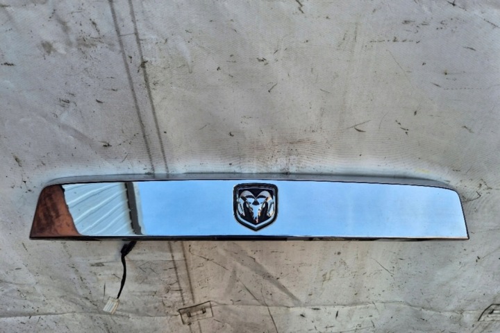 POIGNÉE COUVERCLES DE COFFRE COUVERCLES DE COFFRE DODGE NITRO 55113161A 2.8L DIESEL 130KW 2009