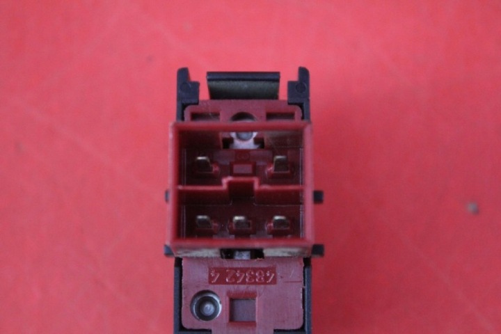 COMMUTATEUR GAUCHE ARRIÈRE VITRES 1638200410 MERCEDES ML W163 97-01