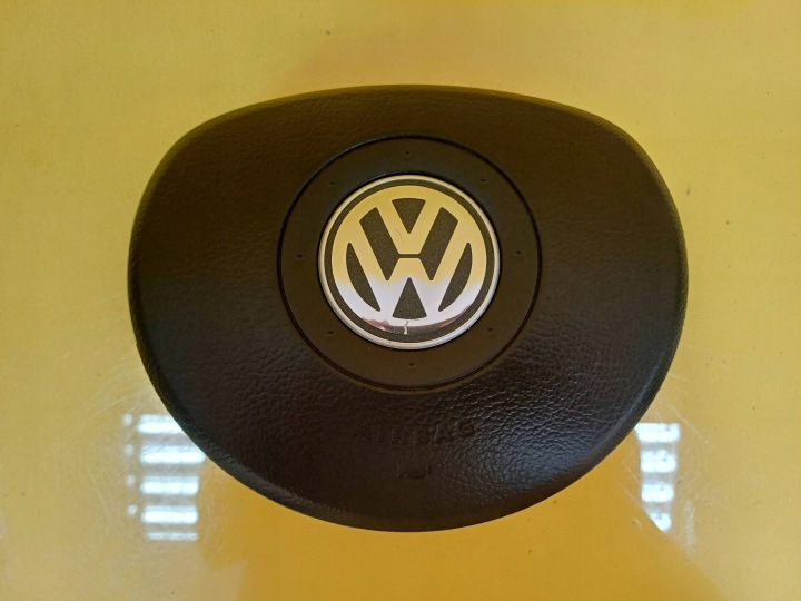VOLANT AVEC COUSSIN VOLKSWAGEN FOX 6Q0419091 NR23