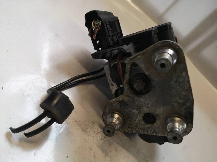 POMPE ABS MERCEDES W210
