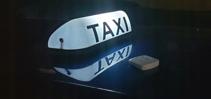 INALÁMBRICO FARO KOGUT TAXI DIODO LUMINOSO LED AL MANDO MEGA 