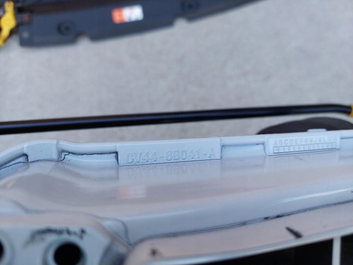 PANNEAU AVANT RENFORCEMENT POUTRE AVANT PROTECTION COURROIE FORD KUGA II MK2