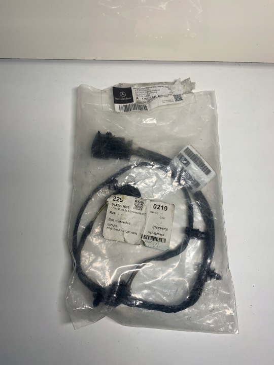 MERCEDES-BENZ GLA X156 ADAPTATEUR RÉGULATEUR DE VITESSE A1765405109