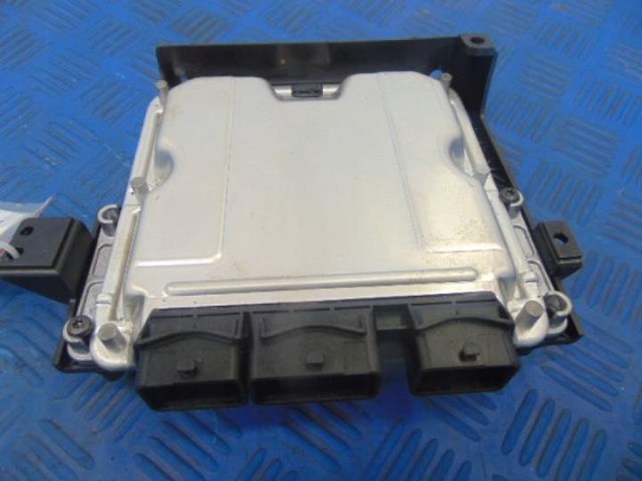 CITROEN C5I 2.0HDI ORDINATEUR MOTEUR FE07EDC15