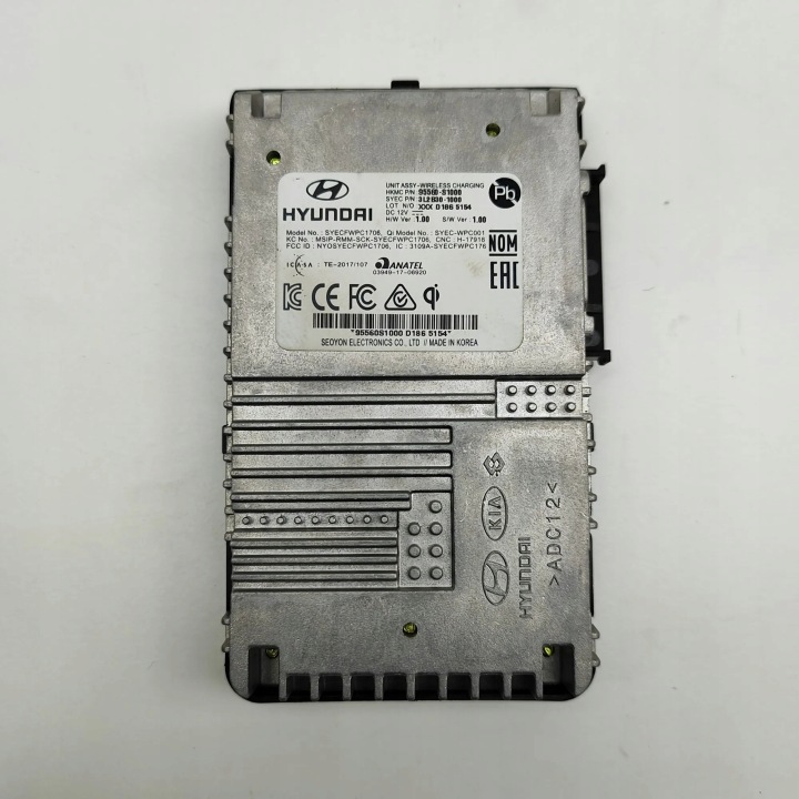 CHARGEUR INDUKCYJNA HYUNDAI SANTA FÉ II (CM) 95560S1000 2.2L DIESEL 102KW