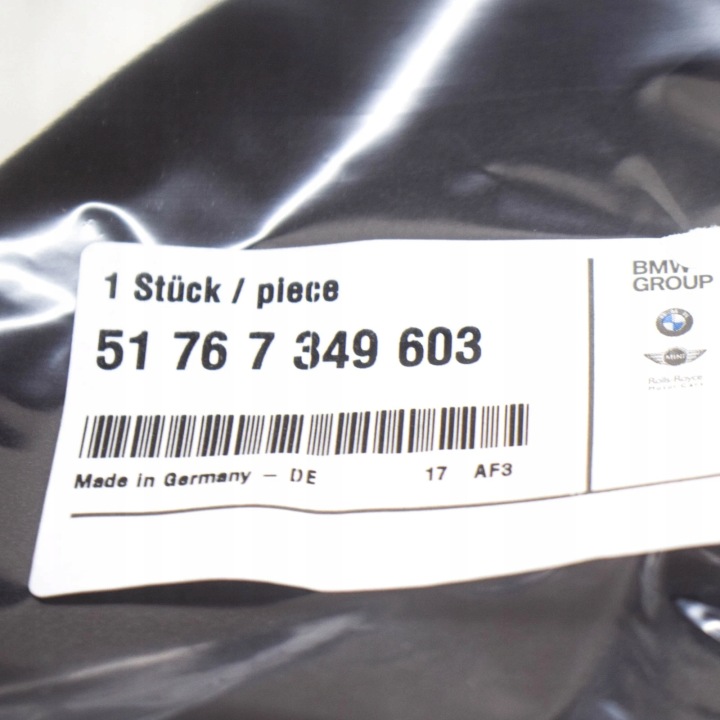 BMW 5 G31 COUVERCLE CHAMBRES MOTEUR GAUCHE SUPÉRIEURE 5176734960