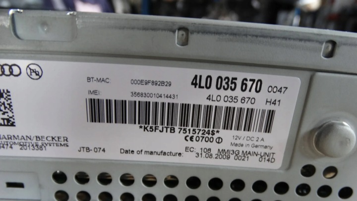 LECTEUR DE CARTE MMI 4L0035670 AUDI Q7