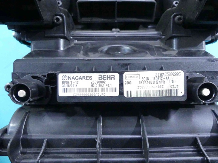 CHAUFFAGE VOLVO XC60 I Z5890002, Z58920036KBEZ, 31418842