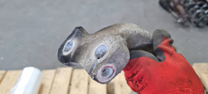 AUDI A5 8T LIFT 2.0 TFSI ROTULE DE DIRECTION GAUCHE AVANT 4G0407253B MCPERSON
