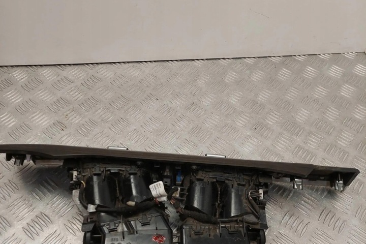 ADMISSION AIR CONSOLES BMW 7 (F01, F02) 6422859 3.0L DIESEL 180KW 2010