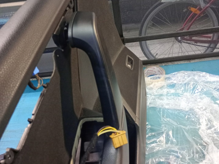 GARNITURE PORTES AVANT GAUCHE COLLECTEUR VW PASSAT B7 3AB867011 5PORTES