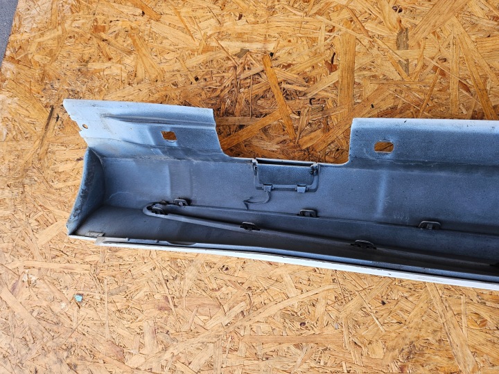 MOULURE SEUIL DROITE AMG MERCEDES W117 CLA45 AMG W176 A45 650