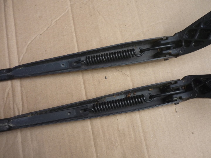 BRAS DE SUSPENSION ESSUIE-GLACES AVANT BALAIS VW SHARAN LIFT 00-10 BON ÉTAT