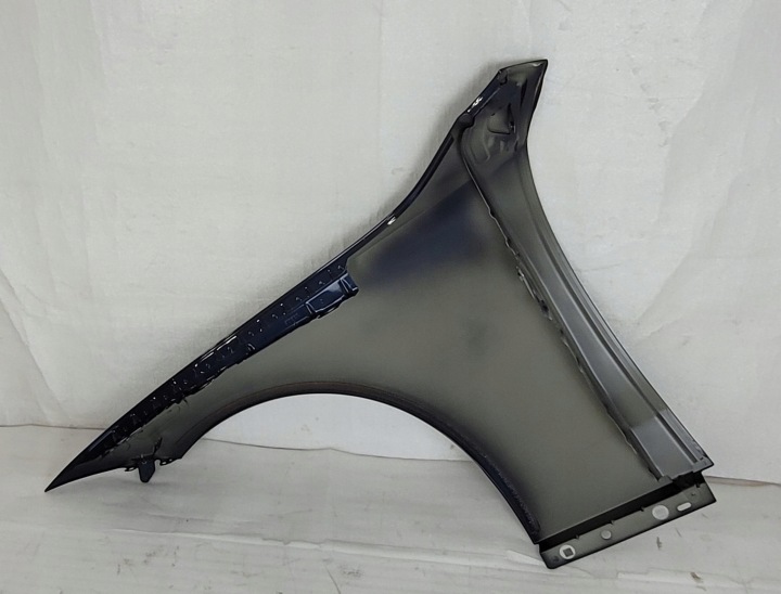 AILE DROIT AVANT MERCEDES C-KLASA W206 2021- A2068810200