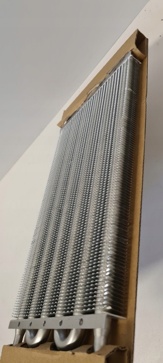 UNIVERSELLE CAR RADIATEUR HUILES TUNING 6RZEDOW