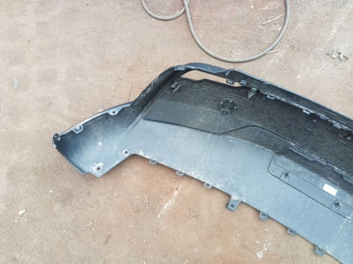 PARE-CHOCS ARRIÈRE ARRIÈRE DOUBLURE TESLA MODÈLE Y JUNIPER LIFT 25- 1932604-00-D