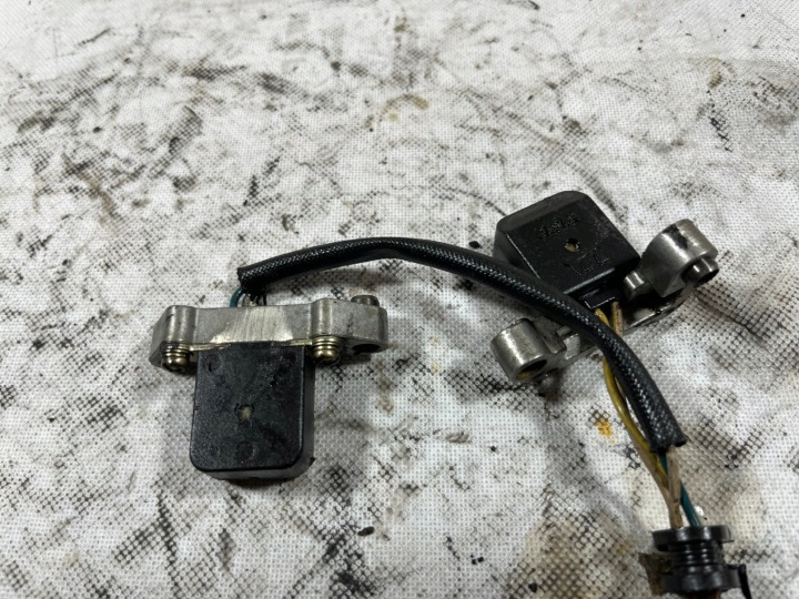 IMPULSEUR HONDA VF 1000F SC15