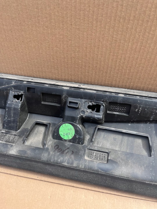VOLVO XC60 II 17- MOULURE PORTES ARRIÈRE DROITE ORIGINAL 32208745