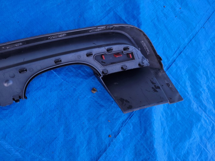 AUDI A1 8X DIFFUSEUR SPOILER PARE-CHOCS ARRIÈRE GRILLE RÉFLECTEURS 8X0807421H