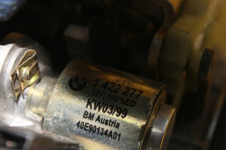 CRIC MÉCANISME DE CHANGEMENT DE VITESSES VITESSE 1422834C 2.5 B BMW E39