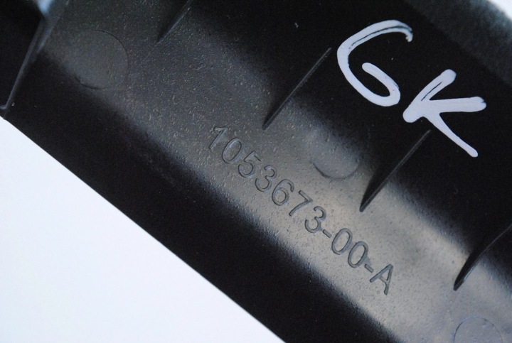 TESLA MODÈLE X 2020 GAUCHE CÔTÉ CARDAN BRODERIE PORTES ARRIÈRE