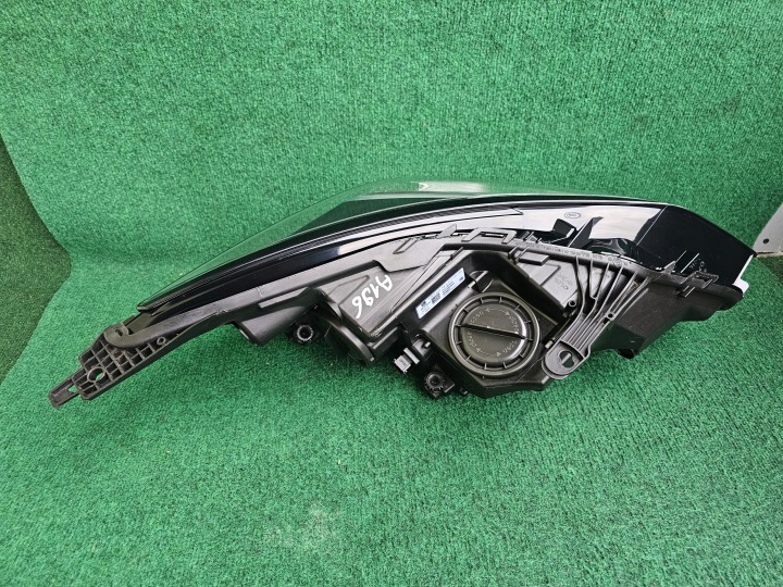 OPEL ASTRA K 39158005 LED PHARE AVANT AVANT GAUCHE EUROPE EN BON ÉTAT