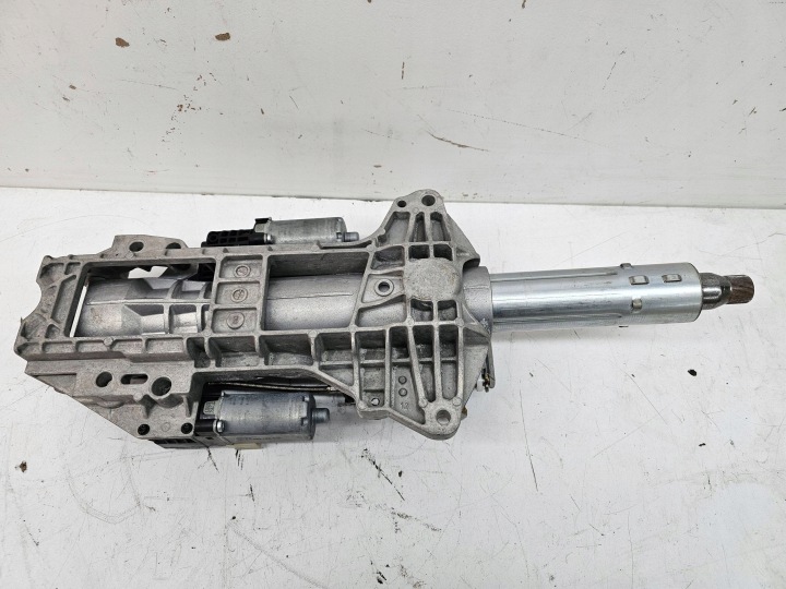 MERCEDES C-KLASA W206 COLONNE DIRECTION ELEKRTYCZNA A2064601200