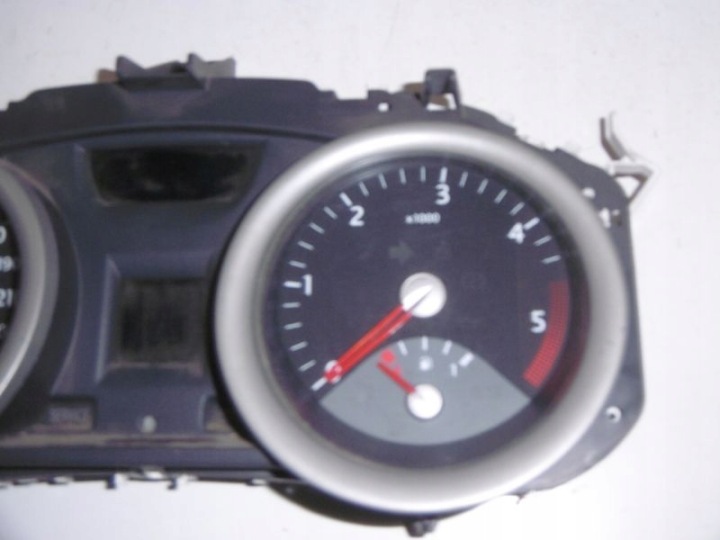 RENAULT MEGANE II 02-06 COMPTEUR TABLEAU DE BORD 1.5DCI 8200399700