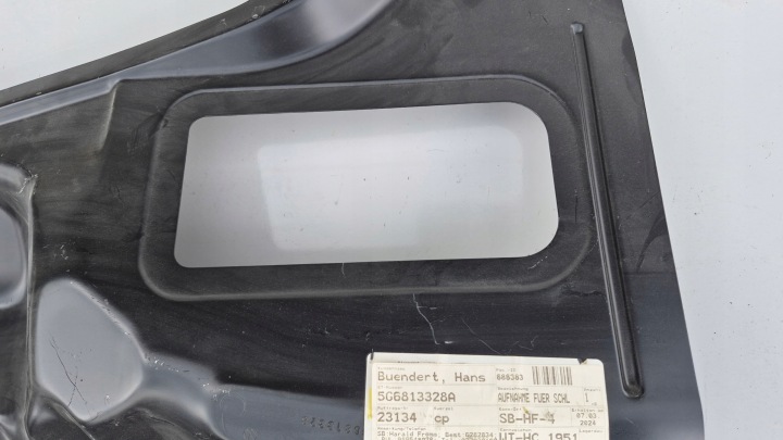 VW GOLF VII 7 BRODERIE PANNEAU ARRIÈRE OCULAIRE PHARES 5G6813328 TÔLE