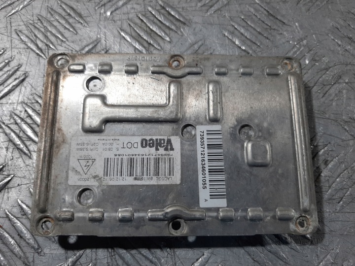 516 063 516 063 CONVERTISSEUR AUDI A4 03-04 /L+P/ XÉNON