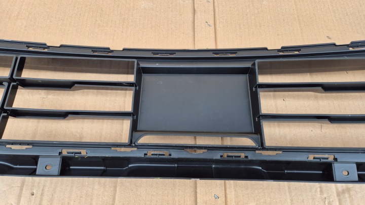 GRILLE BOUCHON PARE-CHOCS AVANT KIA SPORTAGE V LIFT 25- GT-LINE 86531-R2710