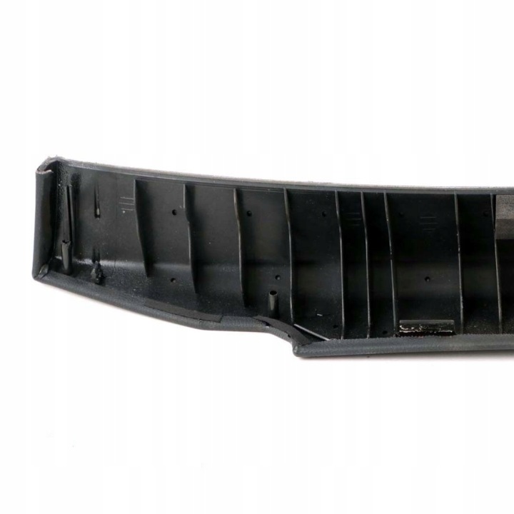 MERCEDES ESSENCE E A207 AVANT PROTECTION GAUCHE HAUT PANNEAU MONTANTS A2076903125