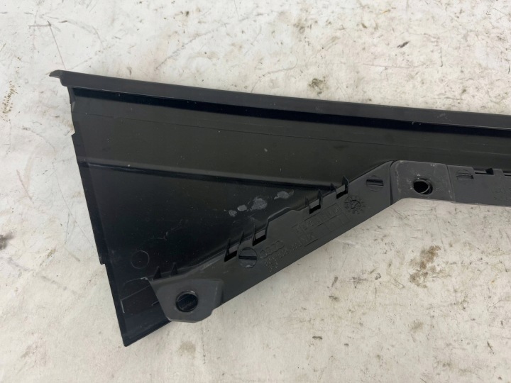 MOULURE VITRES ARRIÈRE GAUCHE CÔTÉ AUDI Q5 SQ5 80A839903