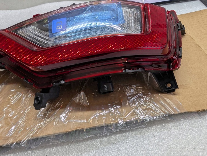 KIA NIRO II 2022- LED PHARE ARRIÈRE DROIT ARRIÈRE 92406-AT100 NEUF ORIGINAL
