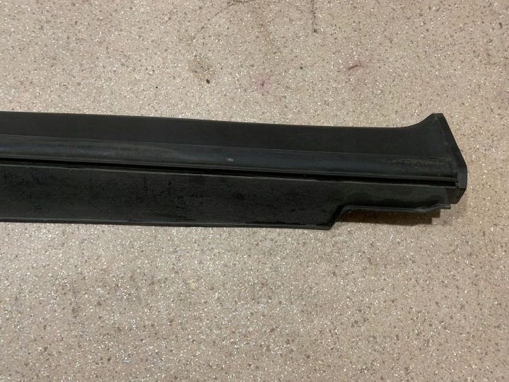 REVÊTEMENT SEUIL DROITE CÔTÉ HYUNDAI TUCSON IV NX4 87754N7000
