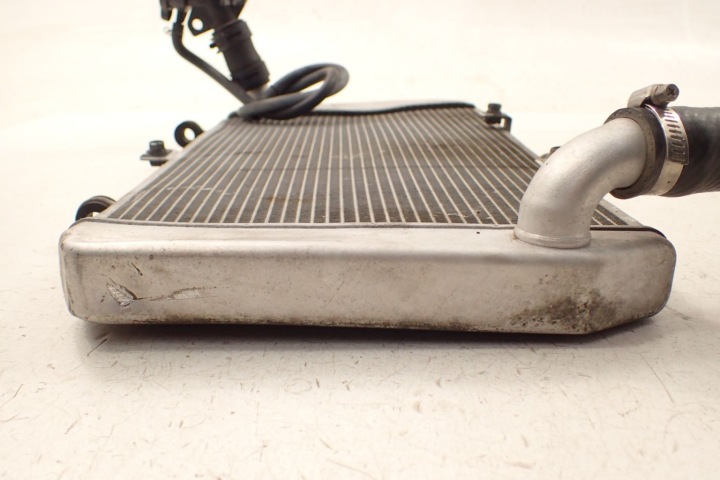 KAWASAKI VERSYS 1000 12-14 RADIATEUR